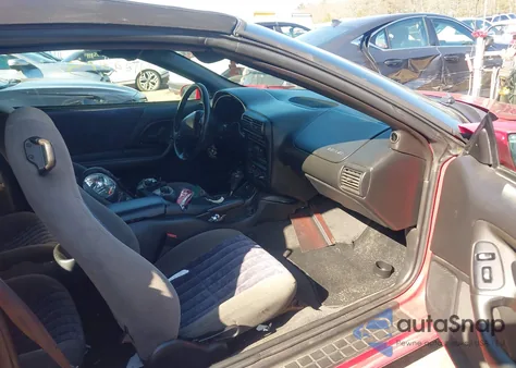 2001 Chevrolet Camaro из США, поврежденный, VIN 2G1FP32K712143901